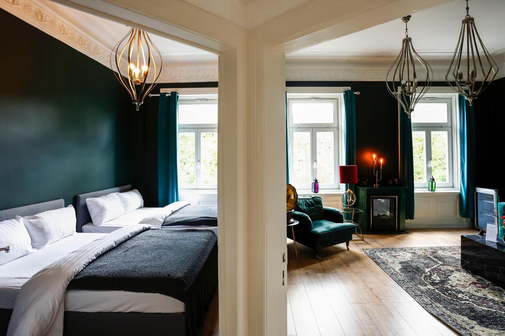 Sleephotels Alsterroom Hamburg Exterior photo