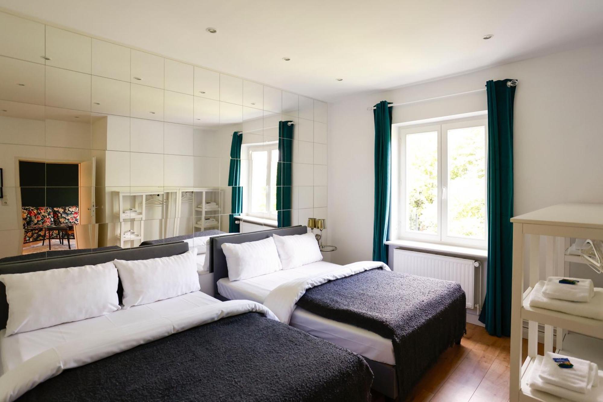 Sleephotels Alsterroom Hamburg Exterior photo